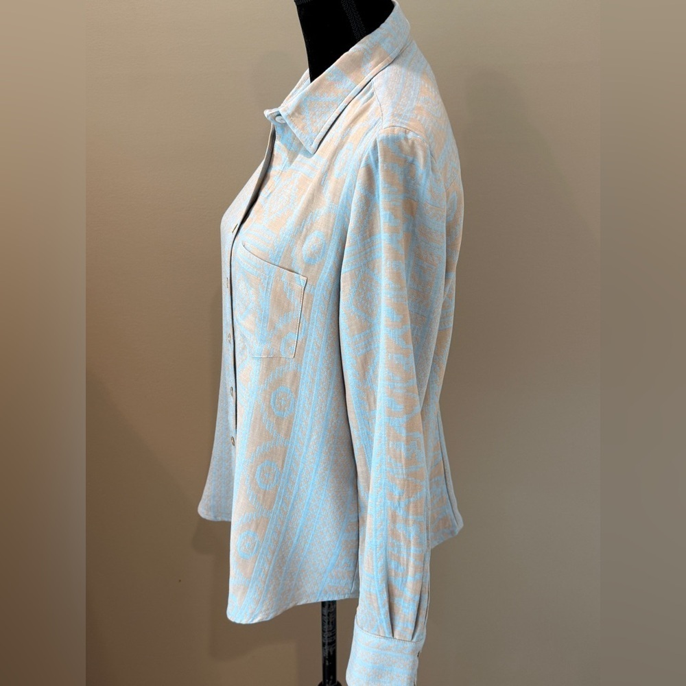 Women’s FINLEY Alex long sleeve button down Aztec jacquard print shirt. Size M - Picture 3 of 8
